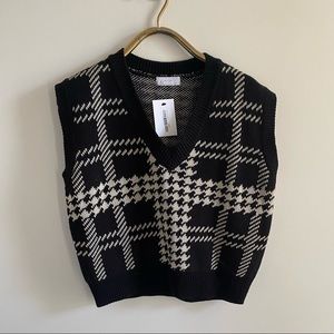 OAK & FORT KNIT VEST!!